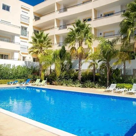 Large Modern 1 Bed With Pool * Лагуш
